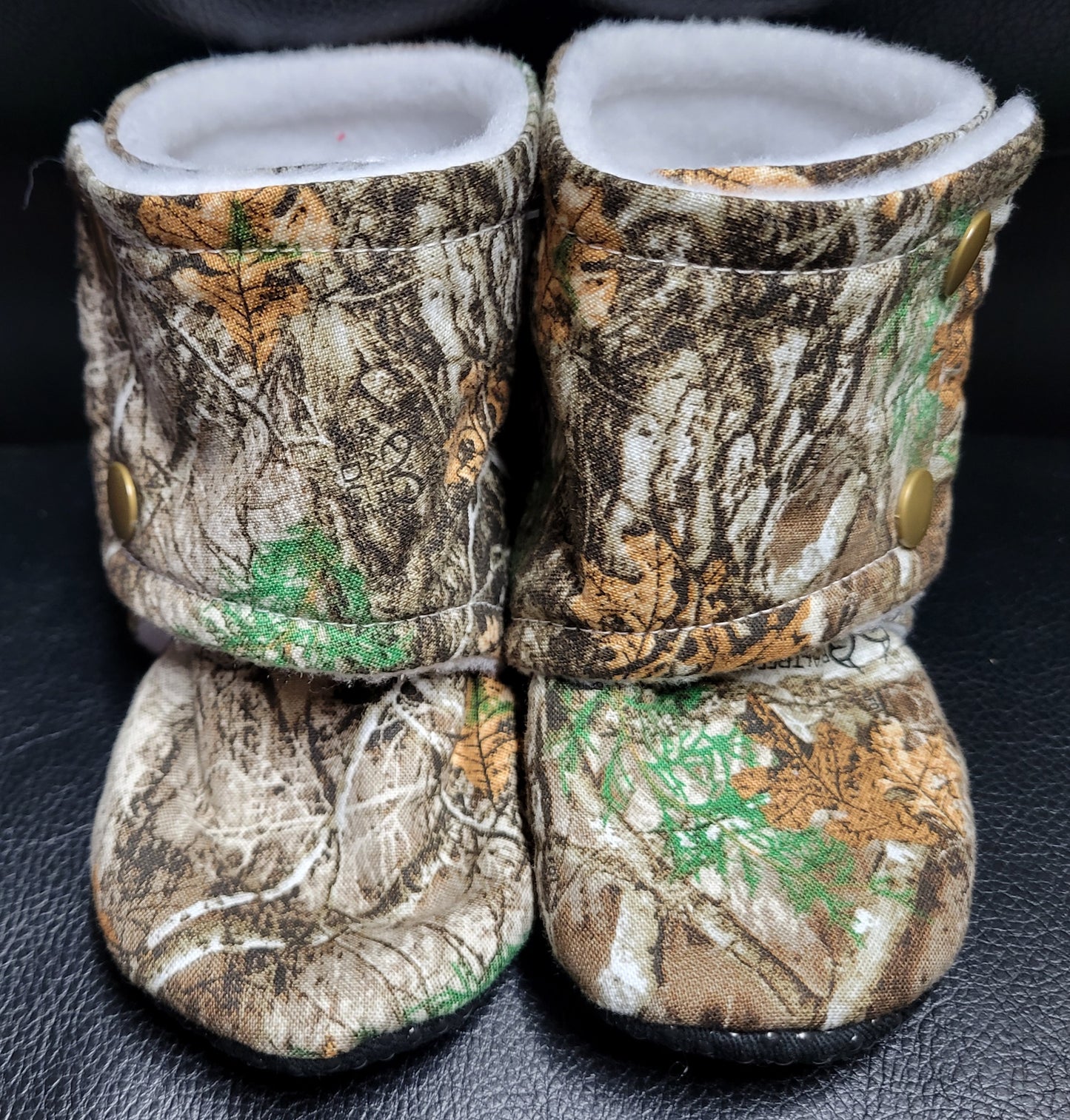 Stay-on Booties