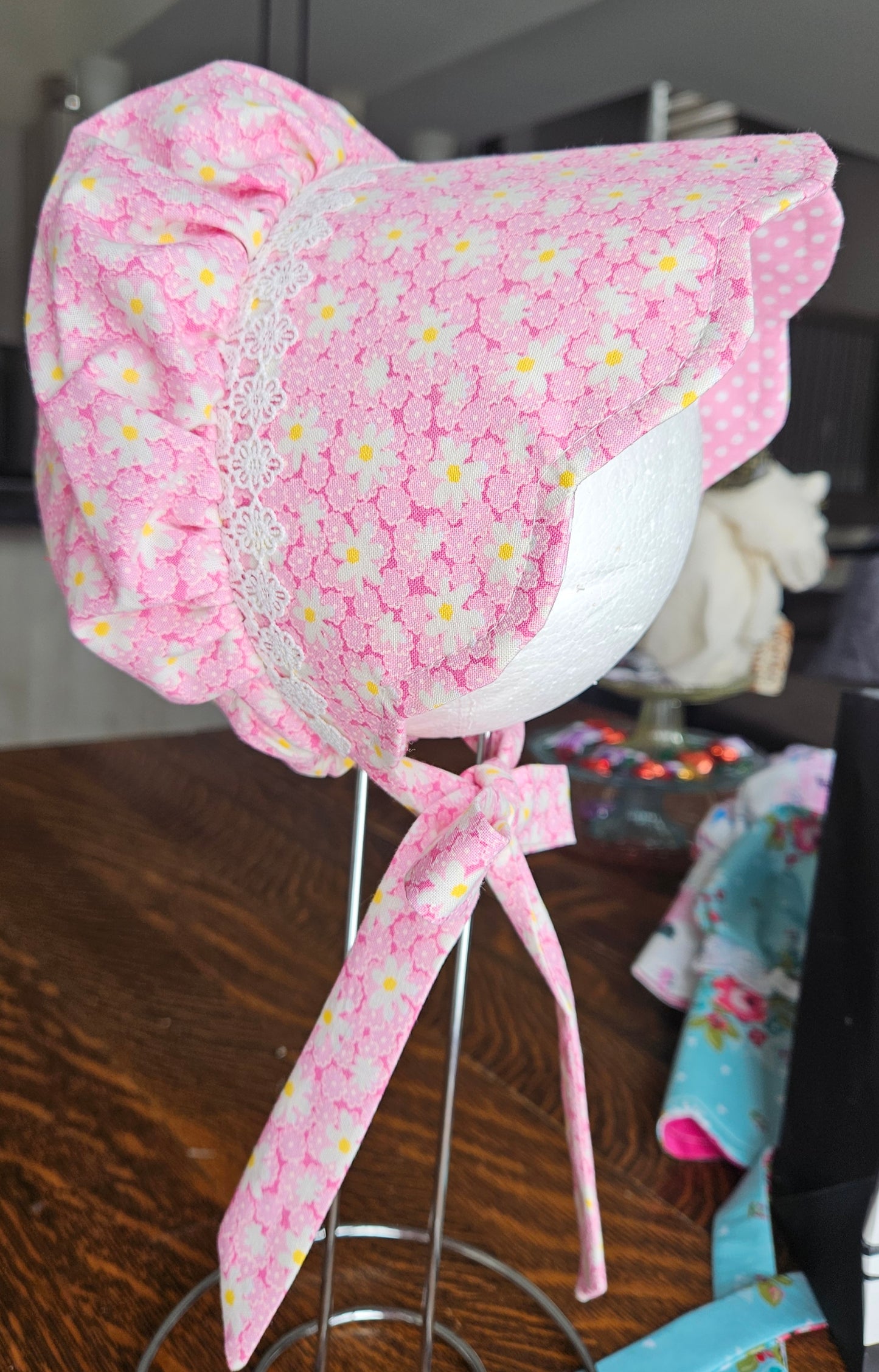 Old Fashion Bonnets